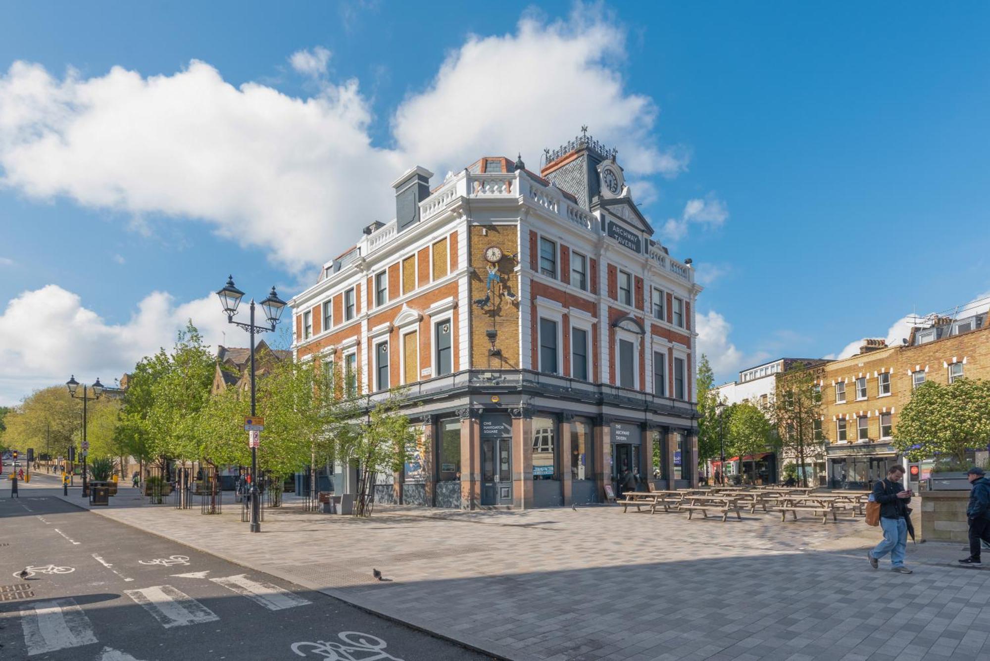 One Bedroom Flat Opposite Archway Station London Exterior photo